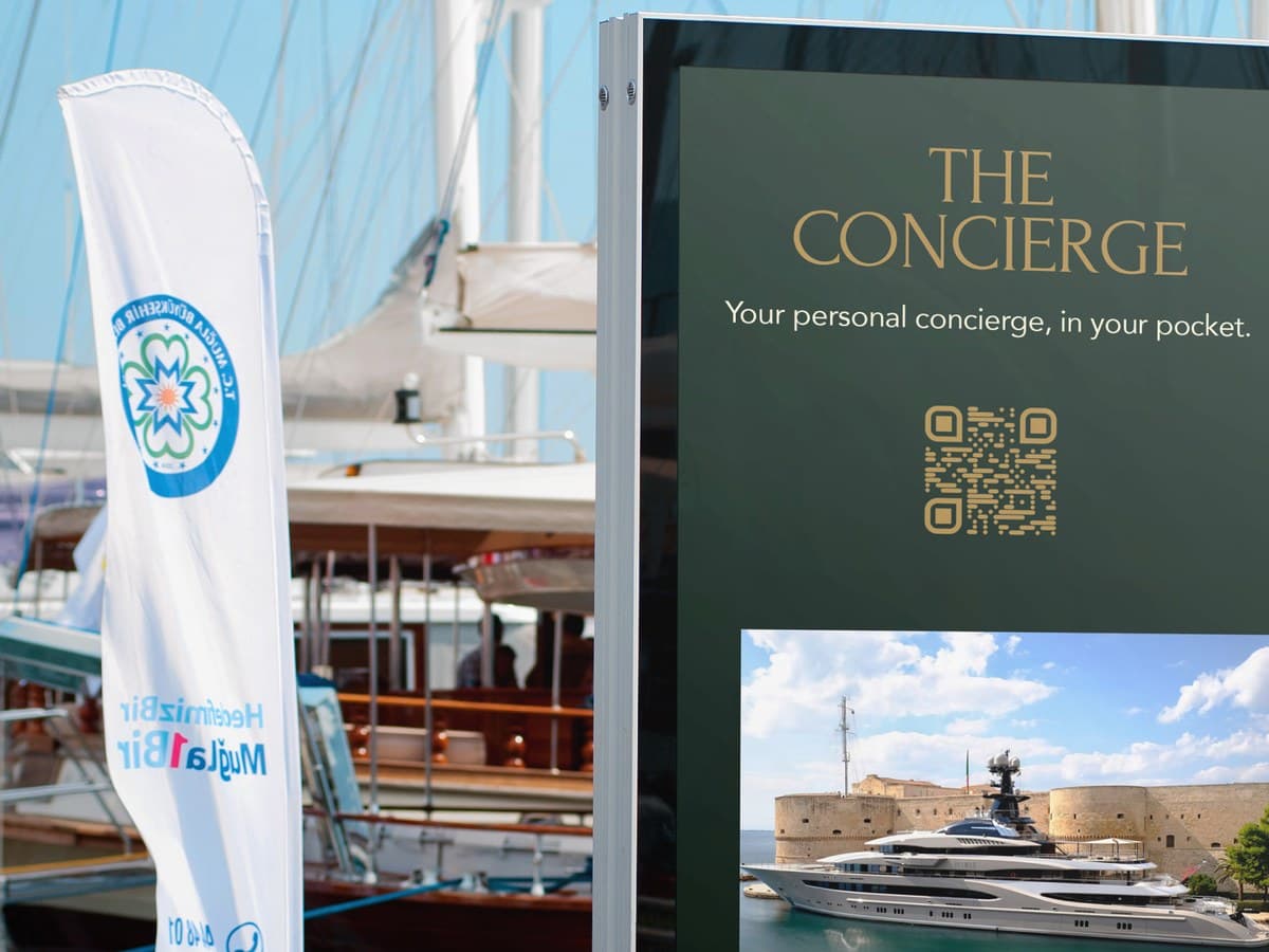 The Concierge · Cover